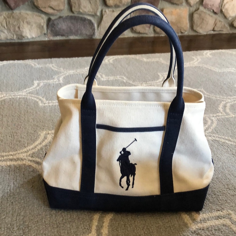 Handbag